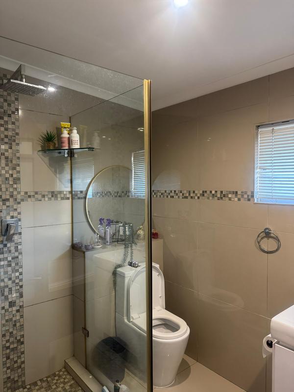 To Let 2 Bedroom Property for Rent in Green Point Western Cape
